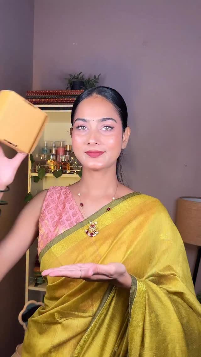 Comment “ love/ ear/ kaan/phool/cuff” for Links .🔗 
Meesho Kaan Phool Earrings Haul , Meesho Ethnic Earcuffs , Meesho Unique Jewellery Haul , kaanphool Earrings, ফুলকান Earrings ,Meesho Traditional Earrings Haul , Meesho Jewellery Haul , Meesho Jewellery Finds, Meesho Haul , Traditional Golden Earrings Haul , golden Earcuffs