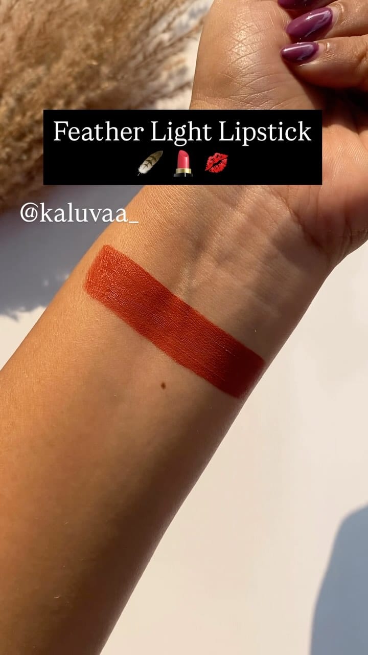 You should let it set properly!! 
Follow @kaluvaa_ for more ❤️
#lipstick #lipstickoftheday #lipswatch #lipstickswatches #andhrapradesh #vizagblogger #telugu #makeup