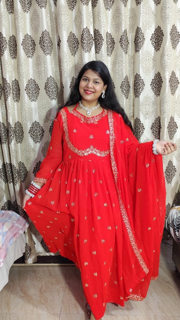 Comment "DM" Or share reel with me for links🔗💕
Karwa chauth Outfit ideas, festive series, ethnic wear, wedding wear, newly weds, anarkali kurta set, heavy Karwa chauth Outfit
#cutiekinnu #wishlinked