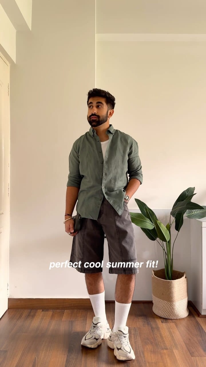 1 Shirt, 4 Looks!✨
Save this for later!🙌
.
.
.
.
.
#outfitinspiration outfitinspiration #outfitinspo #outfitoftheday #retro #oldschool #oldmoney #ootd #outfitreel #outfitpost #outfitsociety #indiaoutfits #outfitgrid #outfitdetails #outfutfashion #myntra #grwmoutfit #outfitideas #basicfit #summeressentials #summerfit
