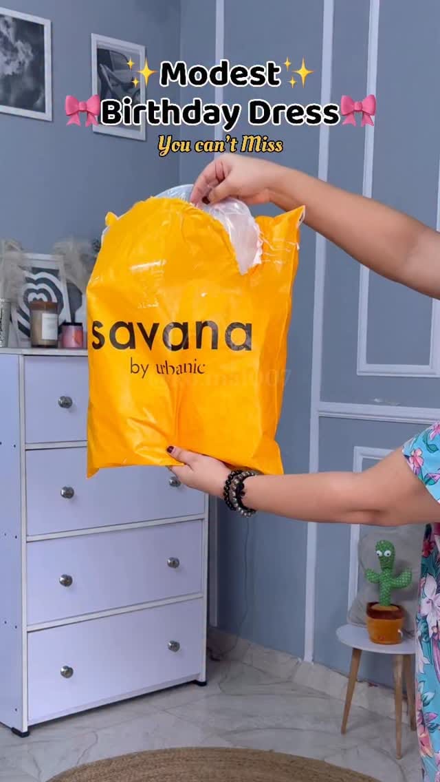 Comment “Link” 
.
.
Make sure you are following me to get the links in your DM🎀
.
.
[birthday dresses, affordable birthday dress, pinteresty dress, dress, bow dress, black & white bow dress]
.
.
#pinterestaesthetic #birthdaydresses #pinterestybirthday #birthdayoutfit #pinterestinspired #outﬁtinspo #reelsinstagram