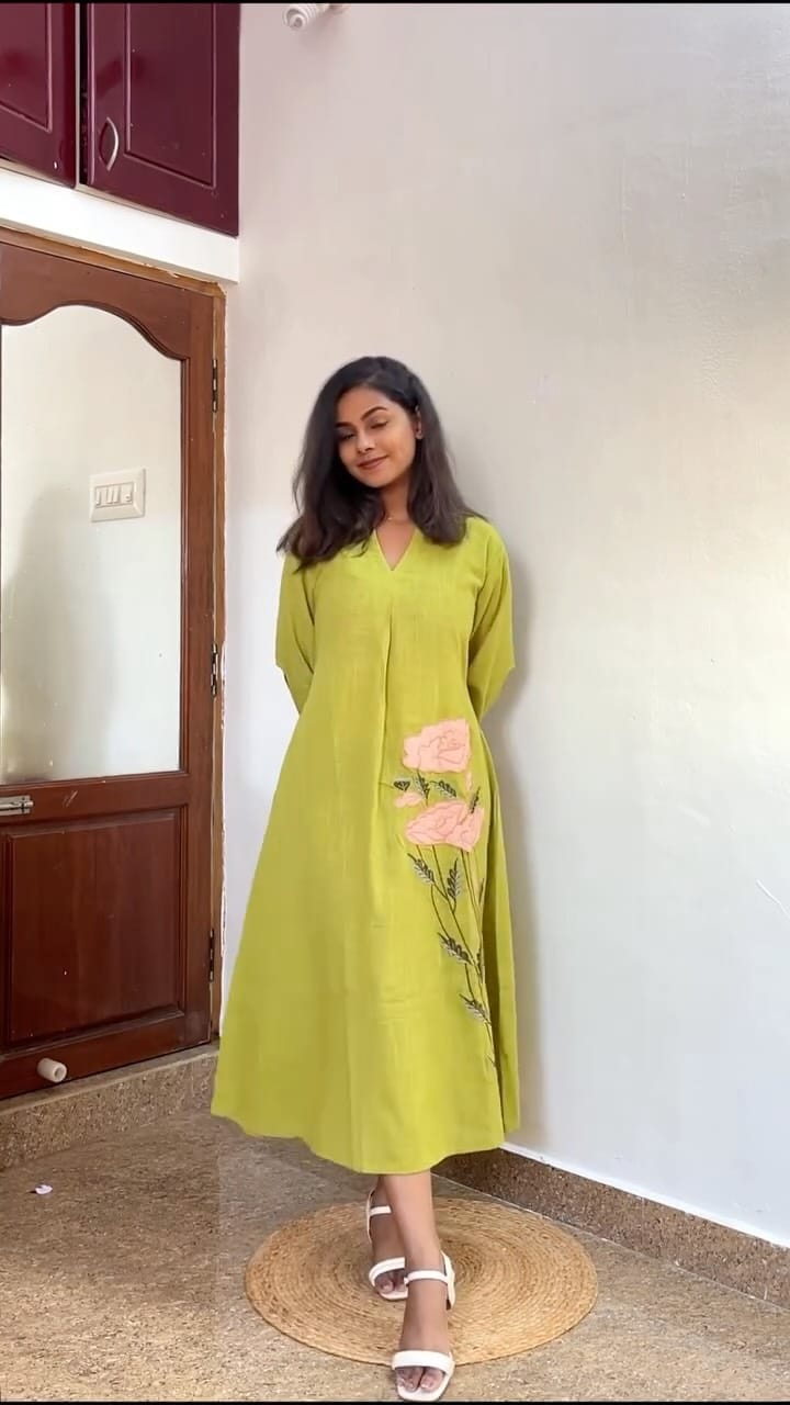 Last one is my fav 💗 Comment for links 🔗
Myntra cute dresses under budget - part 2
.
.
.
#myntrafinds #meeshofinds #myntradress