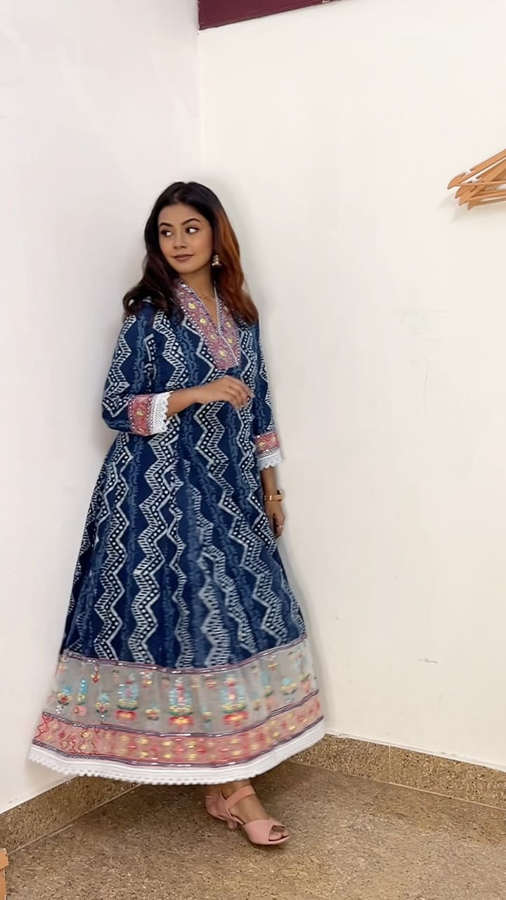 Comment “Link” to get the links in ur dm🔗
Ethnic kurtasets for this festive season from @fashor_com 
.
.
.
#festiveseason #festivefashion #ethnickurta