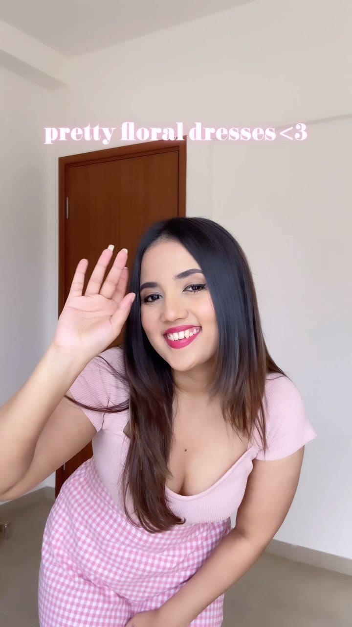 pretty floral dresses 🫶🏻🌸