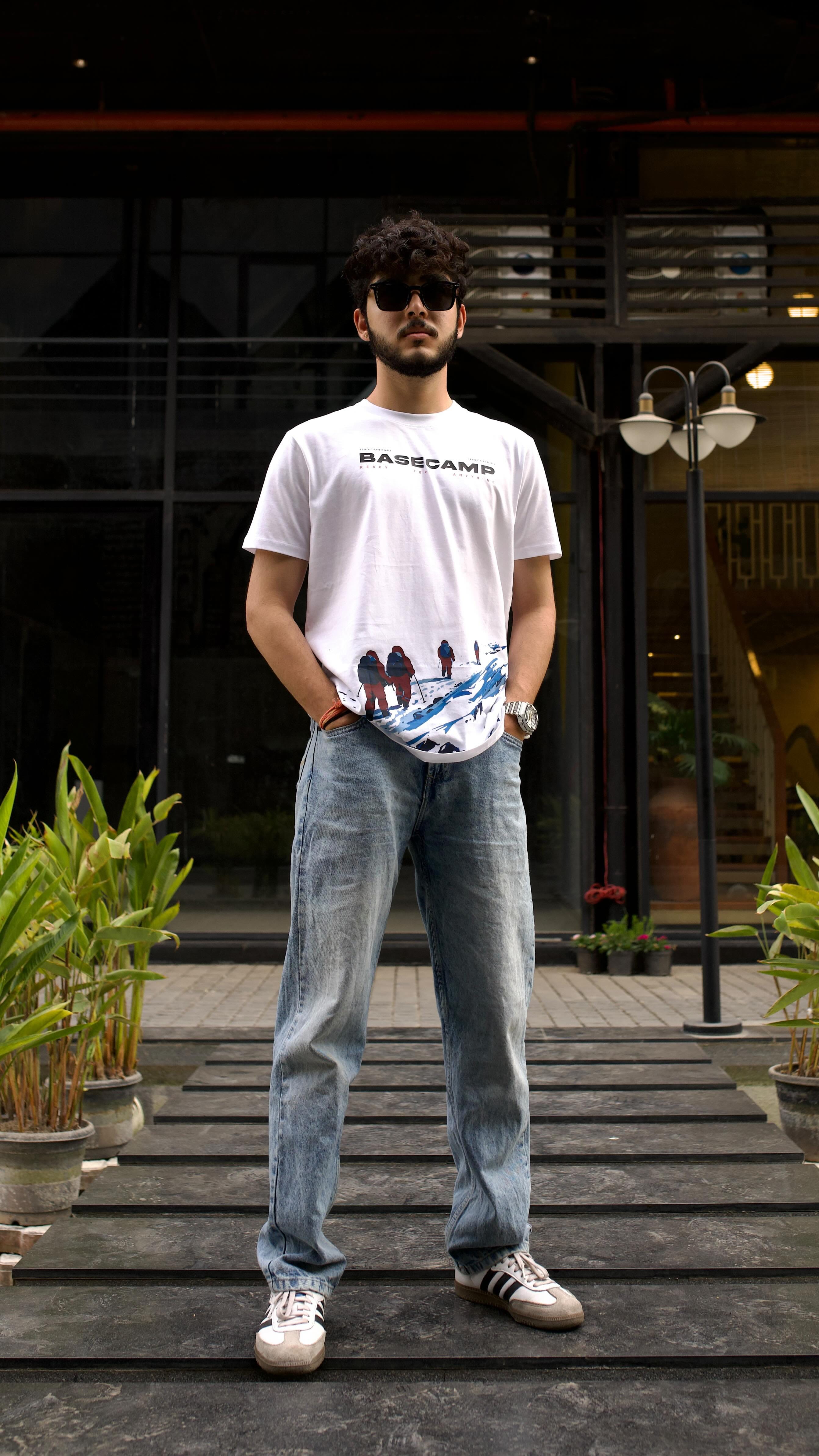 Built to perform. Designed to impress.
Styled by Aero Armour. 
@aeroarmour.store 
Comment down ”tee” to receive the links of these tshirts directly in your DM📩 or share this reel in my DM 
#AeroArmour #MensStyle #deployedbyaeroarmour  #mananify #mensfashion #tshirts