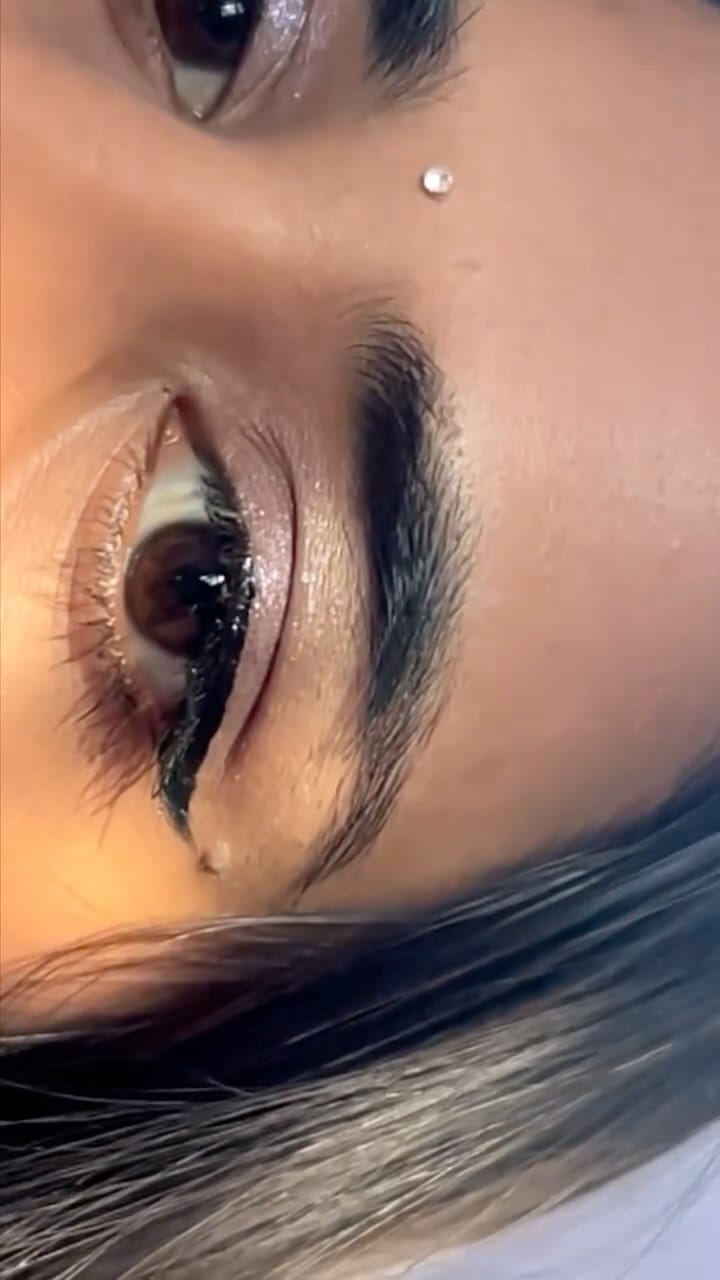 This product saved me so much money ✨🫶🏻
“Love the quality and product packaging ❤️
#mars trio treat 3in1 eye makeup kit 
#mars #3in1 #eyeliner #eyeshadow #mascara #beauty #makeup