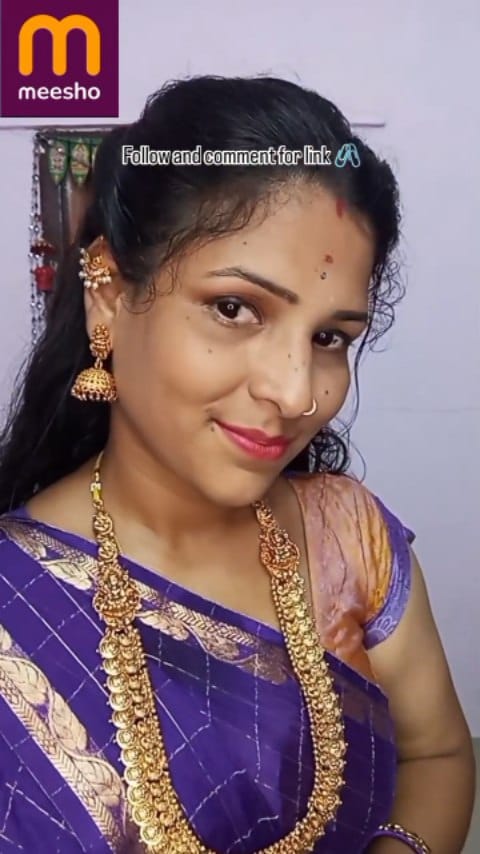 Follow and comment for link 🖇️ 
.
.
.
.
.
.
.
.
#meeshohaul #meesho #instamood #instalike #meeshohàul #meeshofashion #meeshoreview 
#meeshocreator #model #fashion #meeshoreview #meeshoshopping #meeshofinds2025❤️ #meeshoapp #followｍe #followｍe #followers #foryou #comment #followlikecomment #saree #song #reels @meeshoapp @sellonmeesho #jewelry #jewellery #jewels #fashioncreator #fashion #fashioncontent
