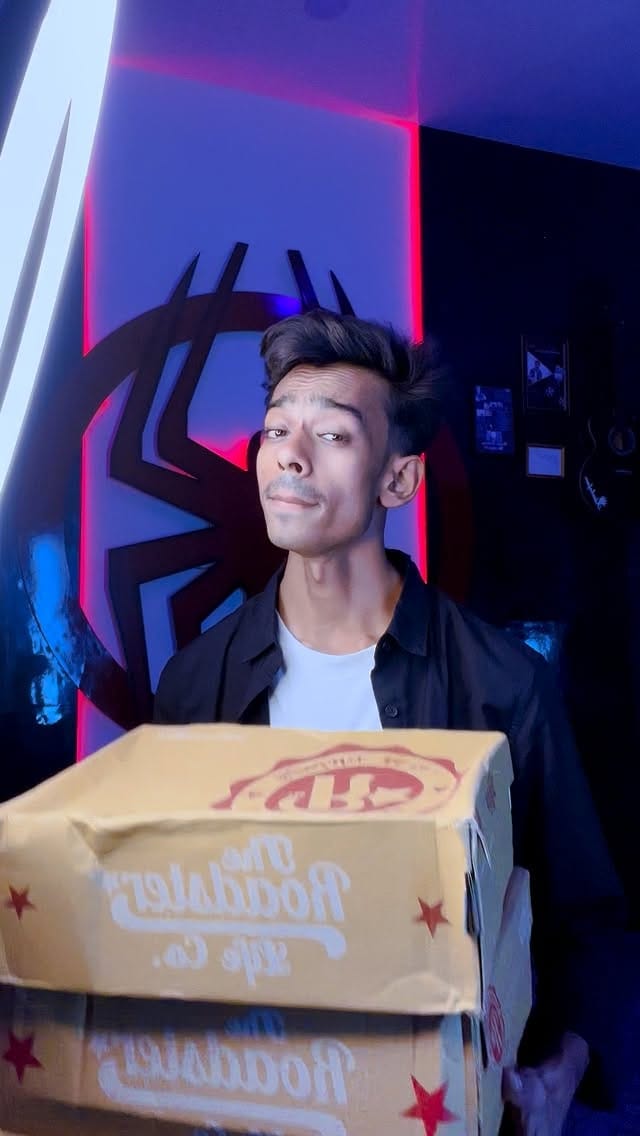 Chelsea Boots ✨Comments “SHOP” to get links in your dm💌
.
You must Try🫶🏻
.
#chelsea #weddingboots #traditionalshoes #weddingseason #fashion #trending #adeebsinger #adeebsfam #instagood #viral #explorepage✨