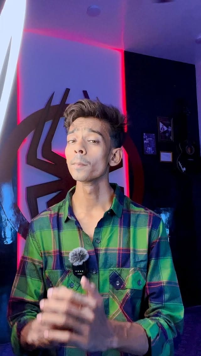 Shoes 👟 Comments “YES” to get links in your dm💌
.
You must Try🫶🏻
.
#shoesformen #shoeslover #shoes #underbudget #fashion #trending #adeebsinger #adeebsfam #instagood #viral #explorepage✨