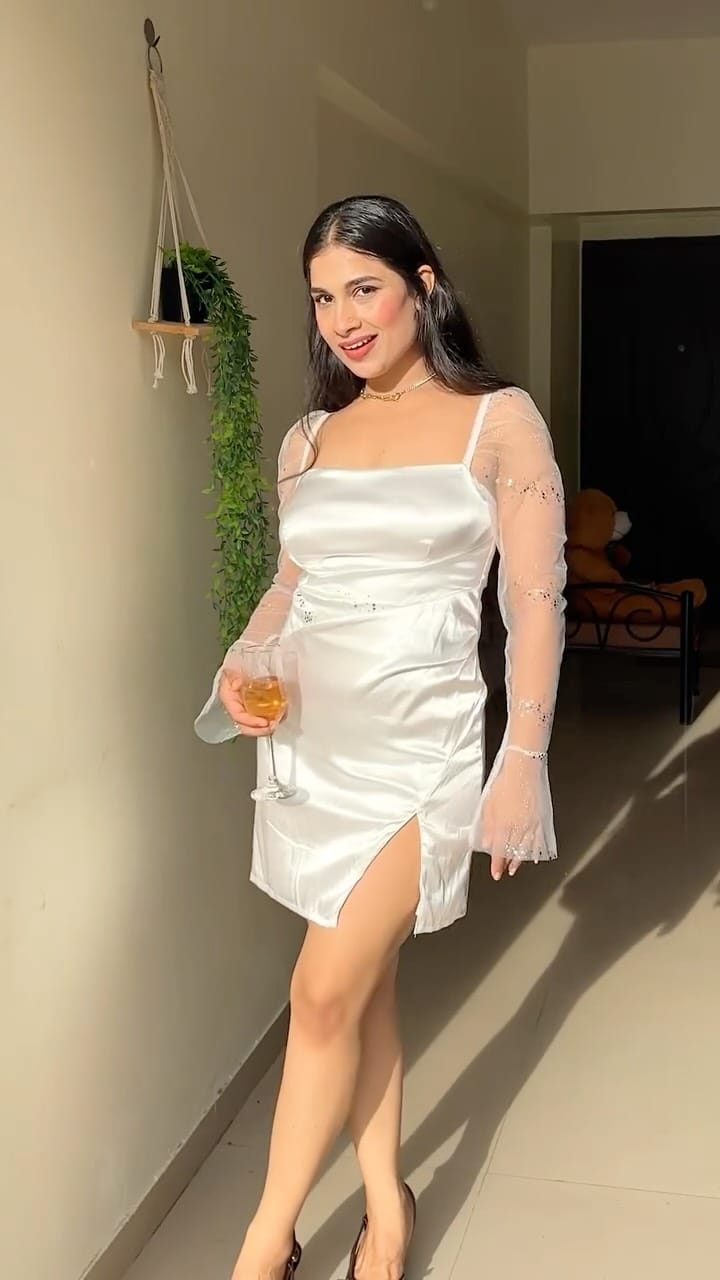 I wish it could have delivered on time 🥹
Such pretty dress 🤍
Comment for a link 🔗 
And share this with someone so that they can got it on time 🥹
Follow @nandini_.gadekar for more 💕
.
.
.
.
.
[birthday dress , birthday look , birthday celebration, birthday month , white satin dress , slit dress , bodycon dress , cute dress , birthday outfit recommendation ] 
#birthday #bodycondress #fashion #dress #whitedress #satindress #styleinspo #birthdaylook #partywear #dresses