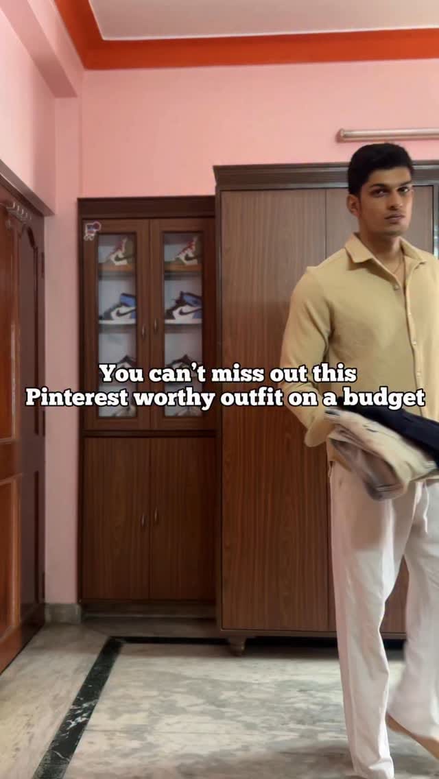 Comment “ shop “ to get your links. Or the reel to me to get your product links.
.
.
.
.
.
.
#myntrafashion #myntra #fashiontrends #accesorios #grwm #baggyjeans #fashioninspo #shirts #oldmoney