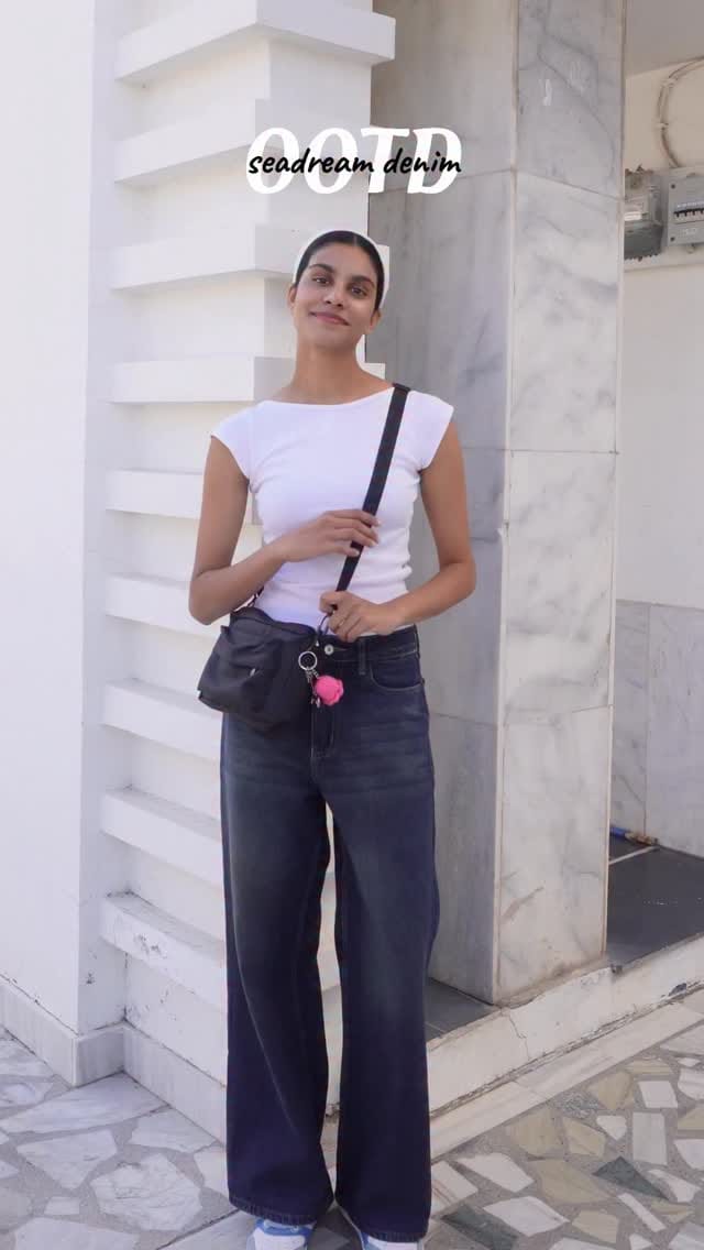 Comment “link” for the link of denim🌤️
.
.
#reels #foryou #explore #makemefamous #explorepage #exploremypage #exploreme #affordablefashion #pinterestinspired #seadream #denimoutfit