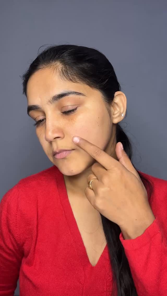 ✨ Glow up made easy with NY Bae Pro Strobe Cream (Pack of 3), paired with their 3-in-1 Foundation and Velvet Texture Lipstick from Purplle!
Perfect combo for a smooth base, radiant glow, and a bold, comfy lip 💄✨
Must-try makeup essentials for everyday glam! 💕
⸻
#NYBae #PurplleBeauty #NYBaeStrobeCream #NYBaeFoundation #NYBaeLipstick
#MakeupEssentials #GlowUp #MakeupLover #AffordableMakeup #BeautyFinds
#StrobeCream #DailyMakeup #MakeupReview #MakeupRoutine #IndianBeautyInfluencer
⸻
@purplleofficial
@n.y.bae
.
.
.
NY Bae strobe cream review
affordable strobe cream India
budget highlighter cream
strobe cream under 300
makeup glow product India
dewy base makeup tips
affordable makeup minis
glowing skin hack
best drugstore strobe cream
beginner-friendly makeup products