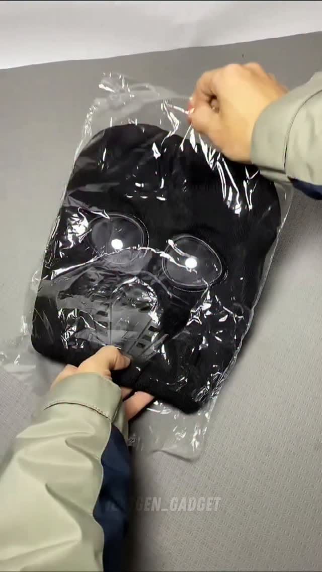 Sardiyon mein Bike Ride ka sabse tagda Jugaad! 🥶🏍️
Agar thandi hawa se aankhein aur chehra sunn ho jata hai, toh ye gadget aapke liye hai.
✅ Windproof Goggles: Hawa aur dhool se protection.
✅ Warm Fur Lining: Chehra, kaan aur gardan rahe garam.
✅ Full Face Shield: Safety + Style ek saath.
Ab thand mein bhi riding hogi full maze mein! 🔥
👇 Chahiye?
Comment "LINK" aur main purchase link direct DM kar dunga! 📩
.
.
.
#bikerlife #winteressential #bikegadgets motorcyclegear ridinggear winterhacks gadgetlover techreels indiana delhiwinter safetyfirst bikergram