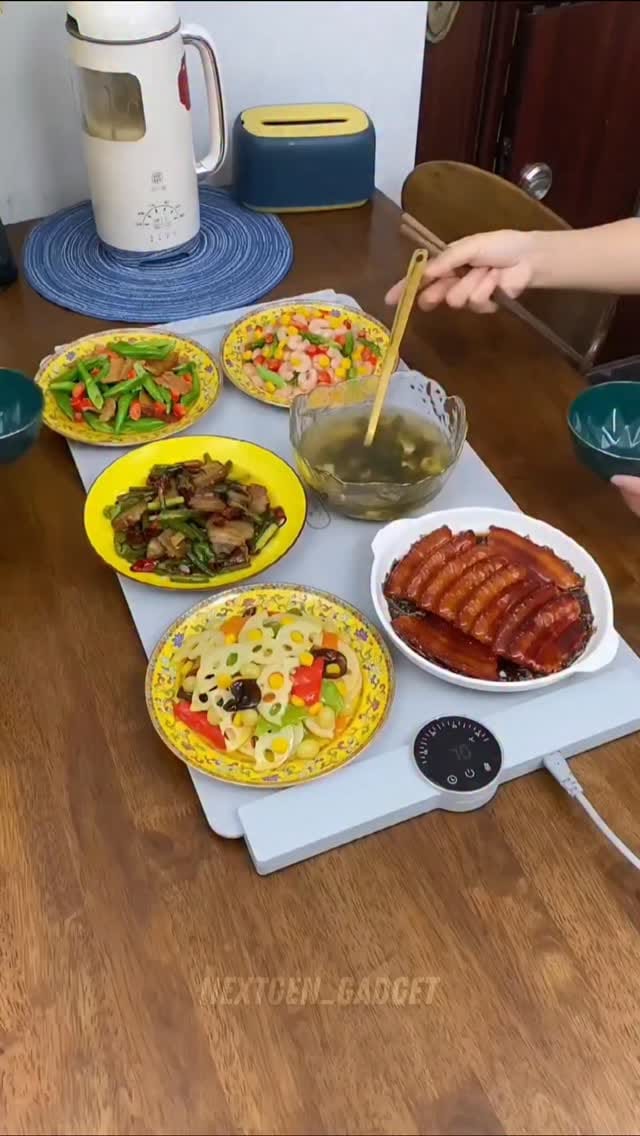 Link in my Bio👉  @nextgen_gadget
A mat that keeps your food warm so you enjoy every meal with your family.
#gadgets #kitchengadgets #usefulgadgets