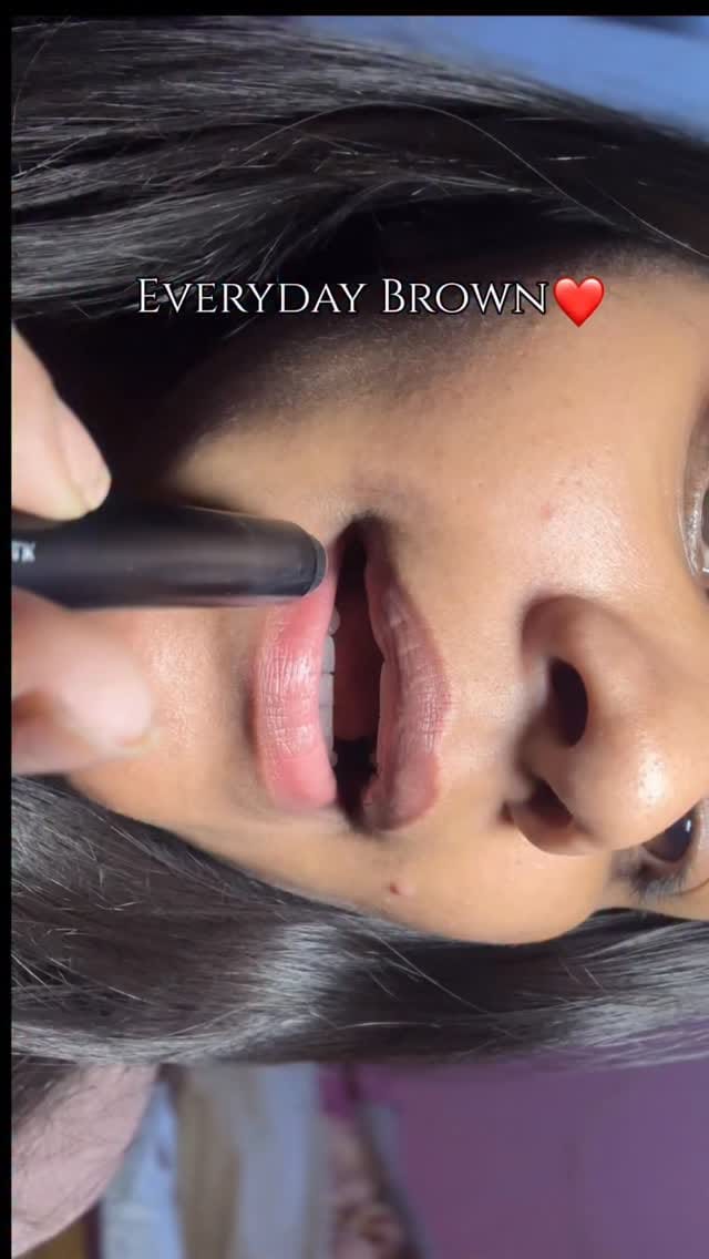 Comment link to get link!🔗 
.
.
[lipstick , brown lipstick, everyday brown lipstick, lipstick recommendation]
.
.
#lipstick #brownlipstick #fyp #brown #lipstickrecommendation