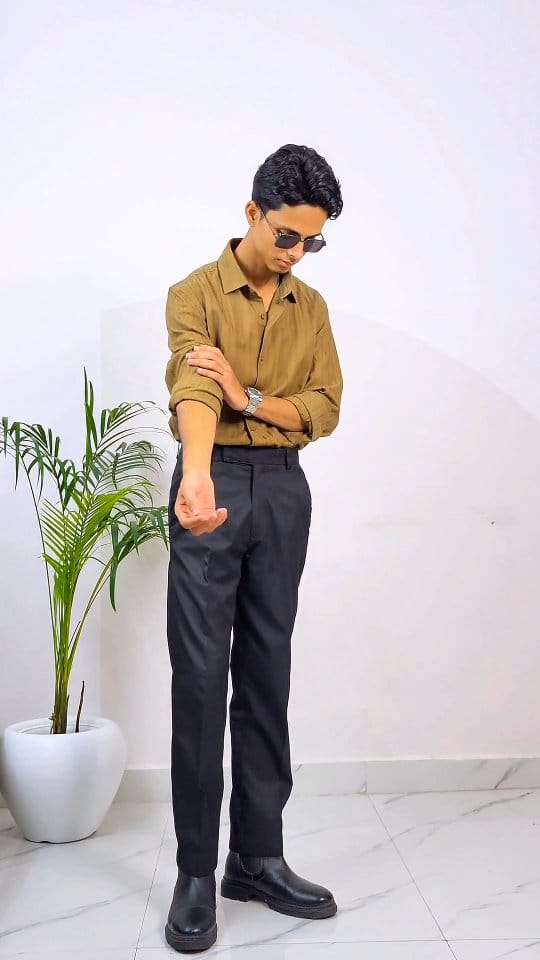 👕 These shirts don’t follow trends — they build your style.
If you’re starting from scratch or levelling up your fits,
these are the must-have shirts every guy should own.
From clean whites to weekend-ready overshirts —
this is the foundation of a real wardrobe.
Save it, build from it, wear it well.
📩 Want links or prices?
Just comment “ need” and I’ll DM you the full list.🔗
#solidshirts #richcolors #shirtsinsummer #formelshirt #explore