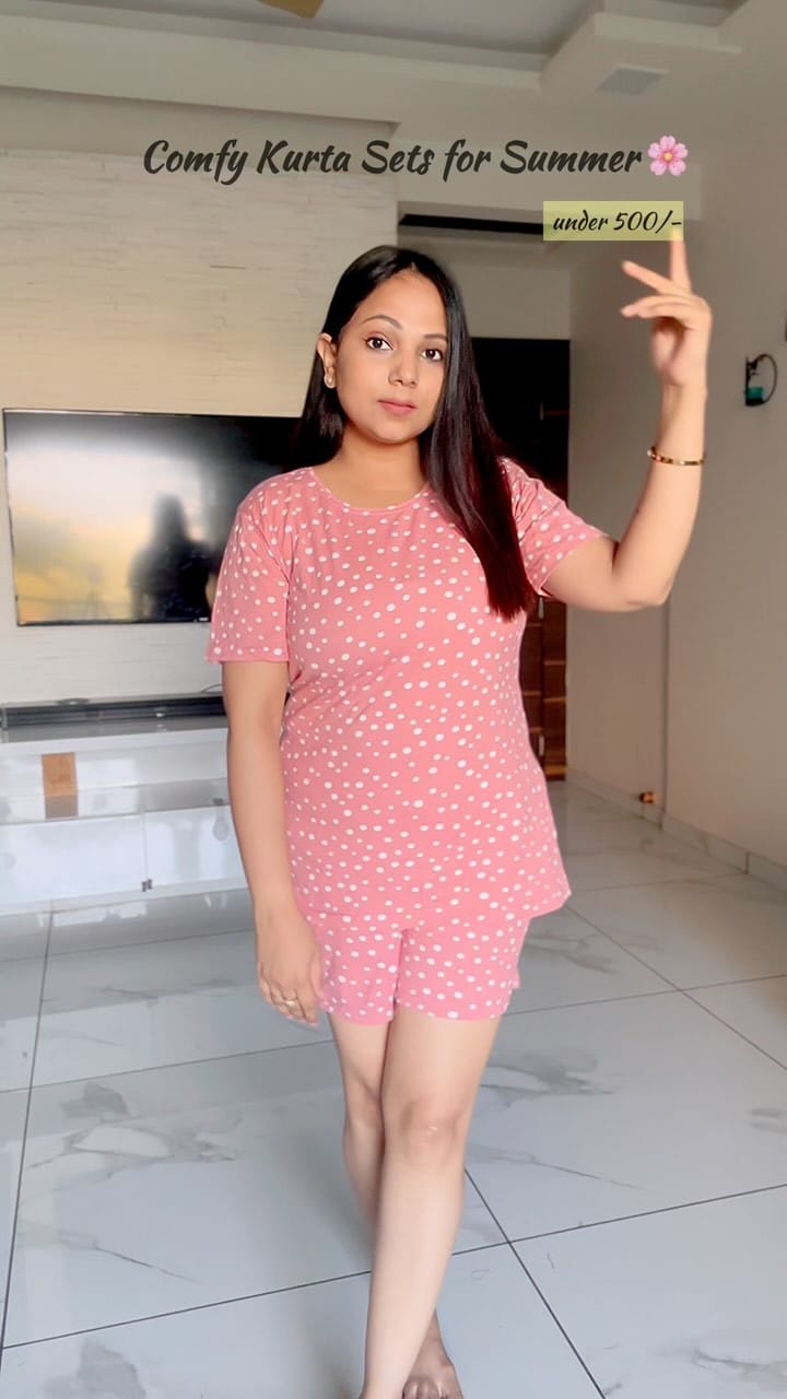 Comment for direct links 🔗 
Check my story & "Meesho finds" highlight for links 💁🏻‍♀️
Share & Save for later 💗
[ kurta sets, comfy kurta set, summer outfits, summer season, floral print, cotton kurta sets, meesho, meesho finds, affordable fashion, budget finds, under 500 ]
#kurtasets #meesho #meeshofinds #summeroutfits #indianfashionblogger #fyp #viral #explore #reels #instagram #reelitfeelit #trendingnow
