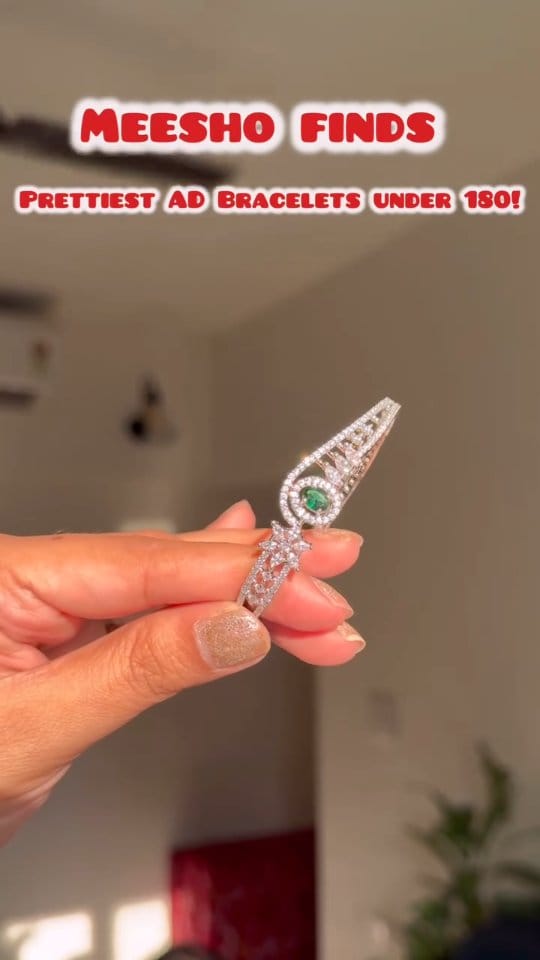 Beautiful AD bracelet from meesho 
Comment for the links 
#ad #meeshojewellery #meeshohaul #adbracelet #fashion #viral #kitchentips