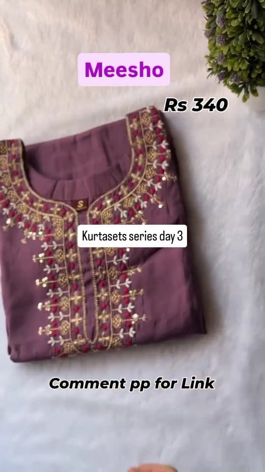 Meesho finds kurtaset day 2
Comment for the links
#kurtasetseries #kurtasetsday2 #kurtasets #whatiorderedvswhatigot #ethnicwear #meeshofinds #fashion #myntrafinds #fashionwear 
Kurtaset,myntra, myntra kurta set, ethnic wear, indian wear, western wear, Meesho haul, meesho kurtasets, fashion