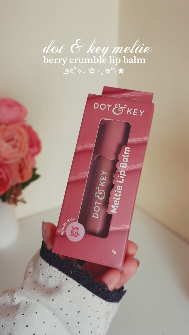 Using this new launch @dotandkey.skincare Meltie lip balm and totally loving it! ✨
It brightens, protects and hydrates lips and has a pretty tint to it! Right now it on on discount, so comment for link🔗
#dotandkey #dotandkeyskincare #meltie #lipbalm #newlaunch #lipmeltie #dotandkeylipbalm #lipbalms #fypp #viral #explorenow #trendingreels #lipgloss #tintedlipbalm