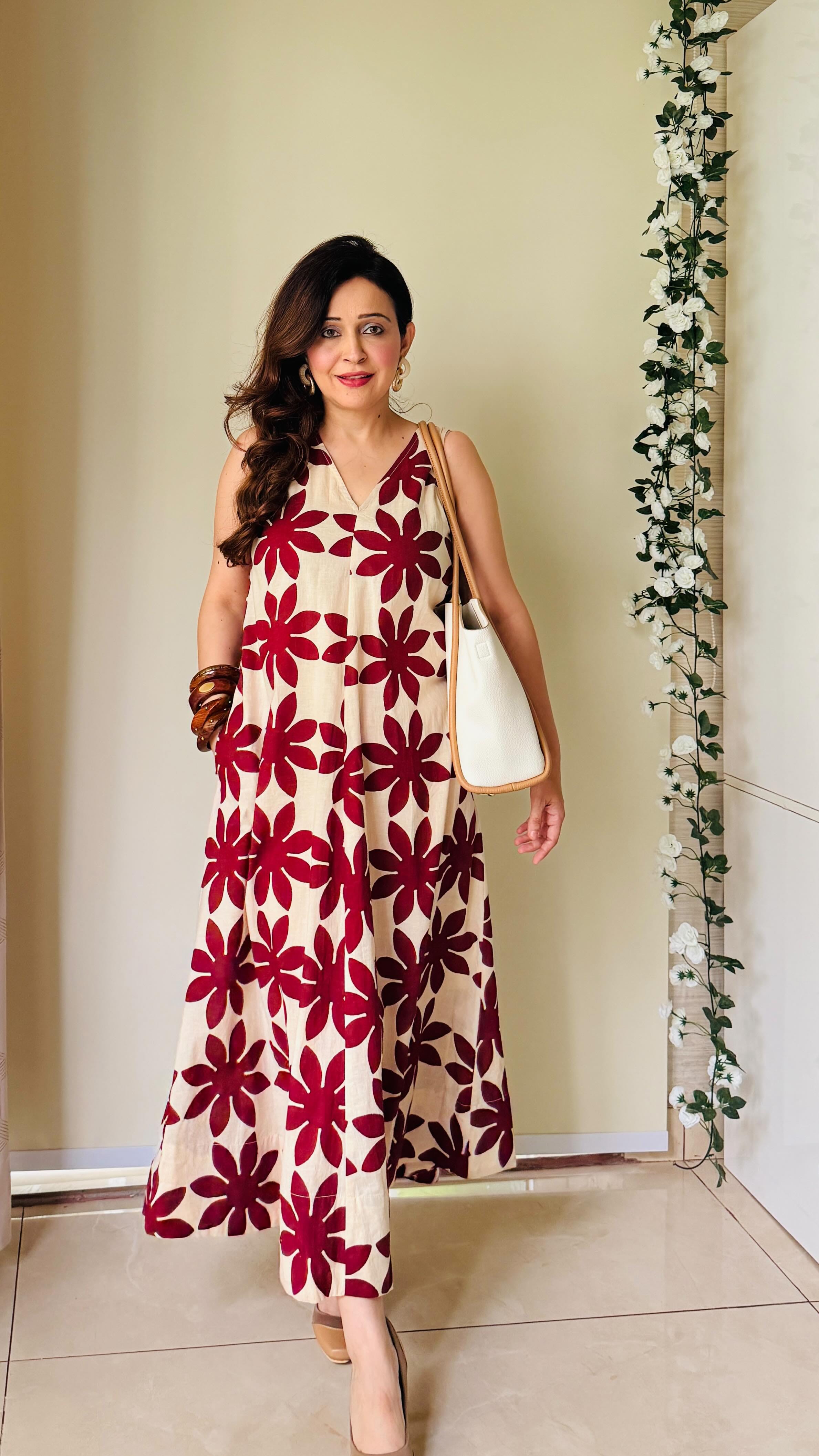 A perfect dress that you could flaunt this Summers effortlessly. 
Comment for links 🔗 
❤️Bought size Medium and it is 100% cotton