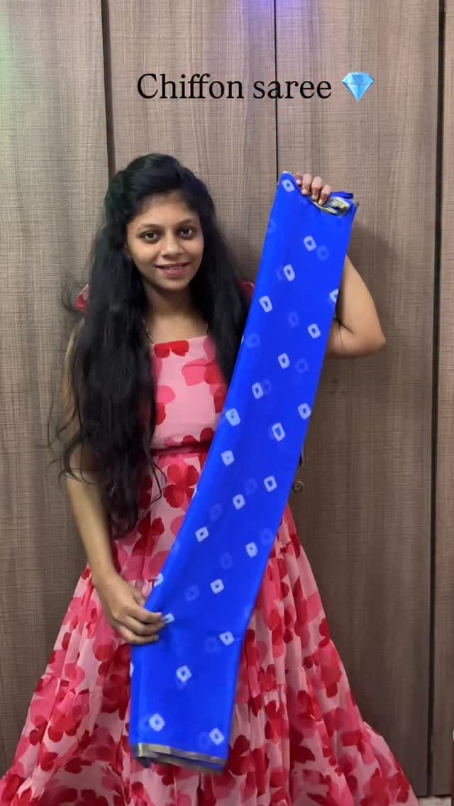 Saree @meeshoapp 
#meesho #meeshofinds #chiffon #saree #royalblue #easytocarry #explore #reels #viral #wishlink #trending
