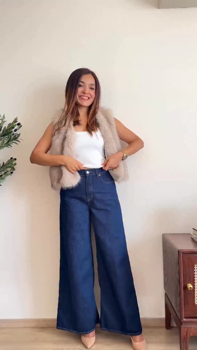 Just got a ‘Fall Upgrade’ for my usual jeans + tee. Honestly can’t believe we’re already halfway through September 🍂
Wasn’t sure about this faux fur gilet at first, but turns out it’s such an easy way to elevate basics. Minimal effort, max vibe. Would you wear this? Let me know in the comments below ❤️
Fall Outfits 2025 I Fall Outfit Ideas I Faux Fur Styling I Wide Leg Jeans Outfit I Jeans And Tee Outfit I Fall Capsule Wardrobe I Fall Essentials 2025 I Outfit Inspiration I Faux Fur Gilet Outfit I Capsule Wardrobe Fall I Everyday Outfit Ideas I Minimal Style
#FallOutfits #FallStyle #FallFashion2025 #OOTDInspo #OutfitInspiration #WardrobeEssentials #CapsuleWardrobe #EverydayOutfits #MinimalStyle #FallEssentials #JeansAndTee #WideLegJeans #FauxFurStyle #FallStyling #sundaystyle #wishlinked