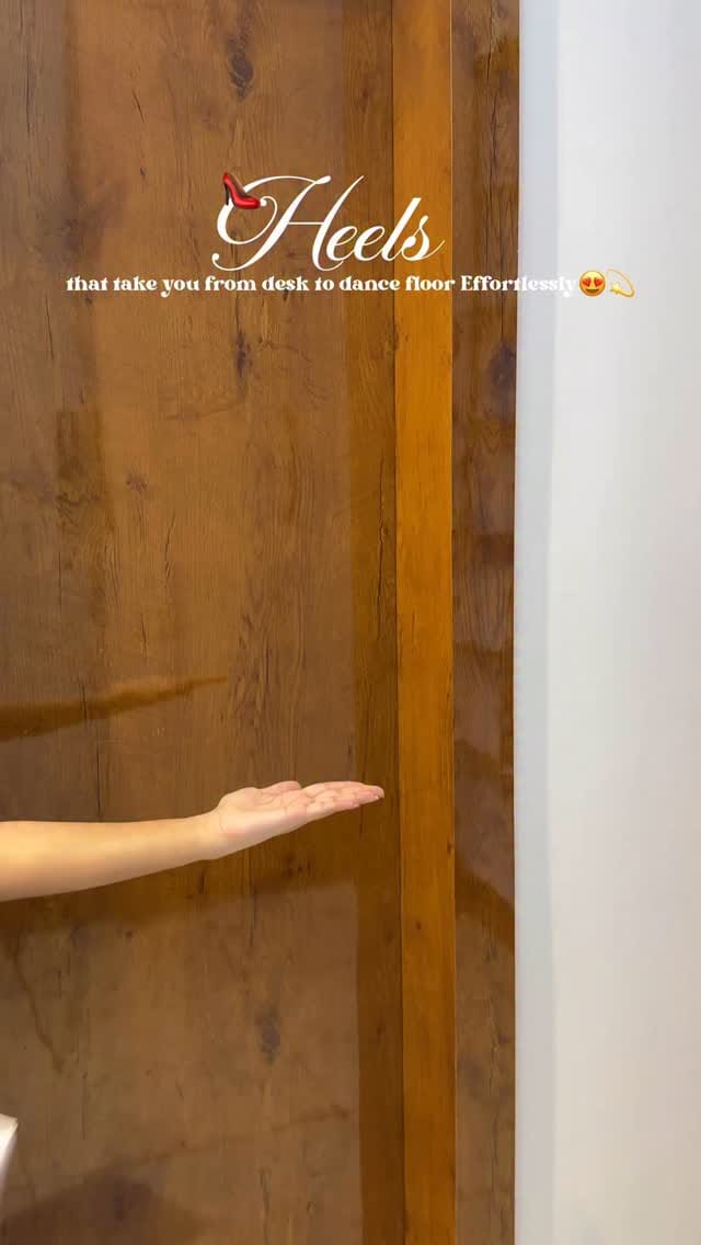 Comfy n classy Heels😍Comment “link” to get direct links to ur dm!💌
.
Heels from @the.much.company 
Work to weekend, all in these heels 💃
.
.
Follow for more 🌷
.
.
ASMR unboxing , heels , Amazon finds , must haves , office wear , footwear, must have heels , office wear footwear , Amazon heels , party wear , pumps , shoes , unboxing video , Amazon must haves , under budget, Myntra finds 
.
#asmrunboxing #heels #amazonfinds #musthaves #officewear #footwear #musthaveheels #officewearfootwear #amazonmusthave #pumps #shoes #unboxingvídeo #partywear #partywearheels