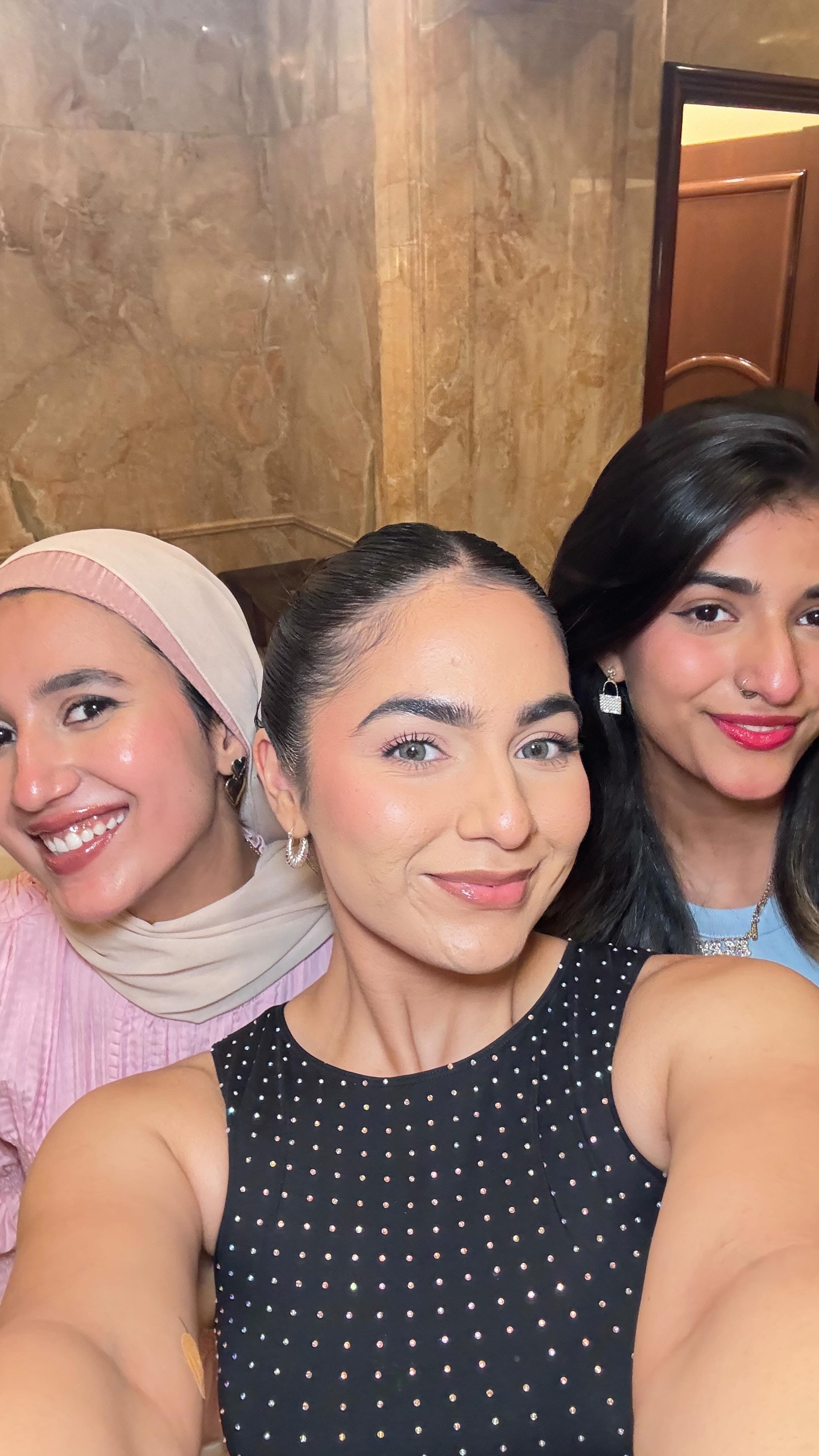 don’t ask why we take so much time in washroom 👯‍♀️✨