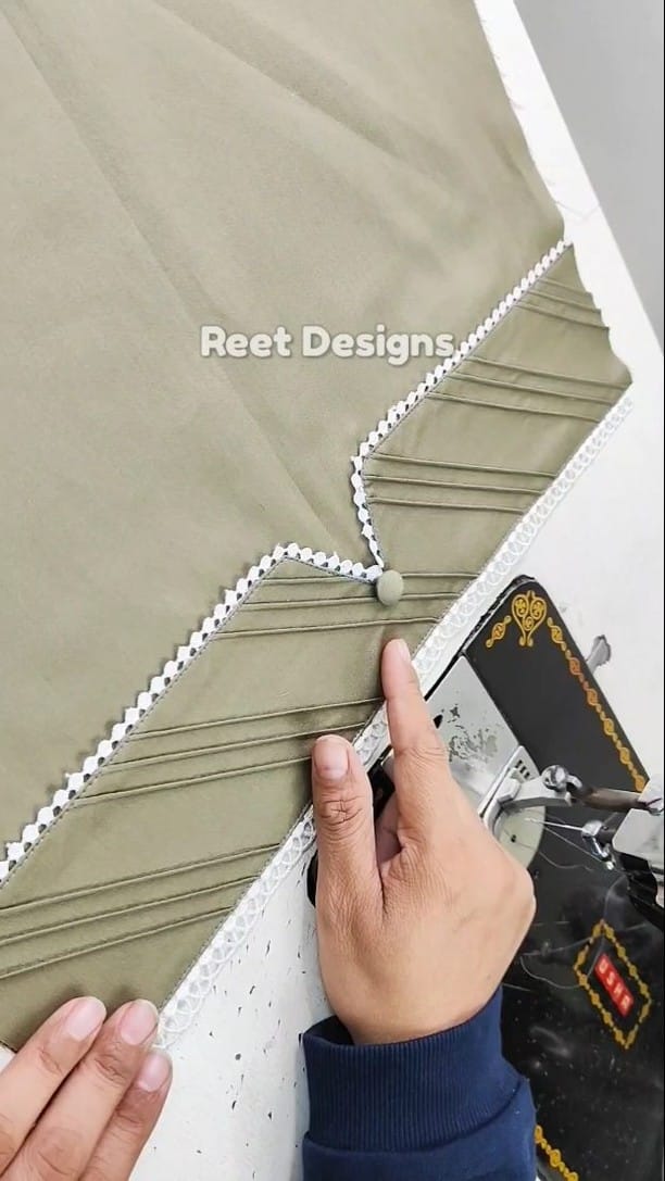 Make this Attractive Palazzo Pant Design with Easy Sewing Hacks 
#palazzopant #sewing #stitching #sewingtips #fashiondesigning #trendingreels