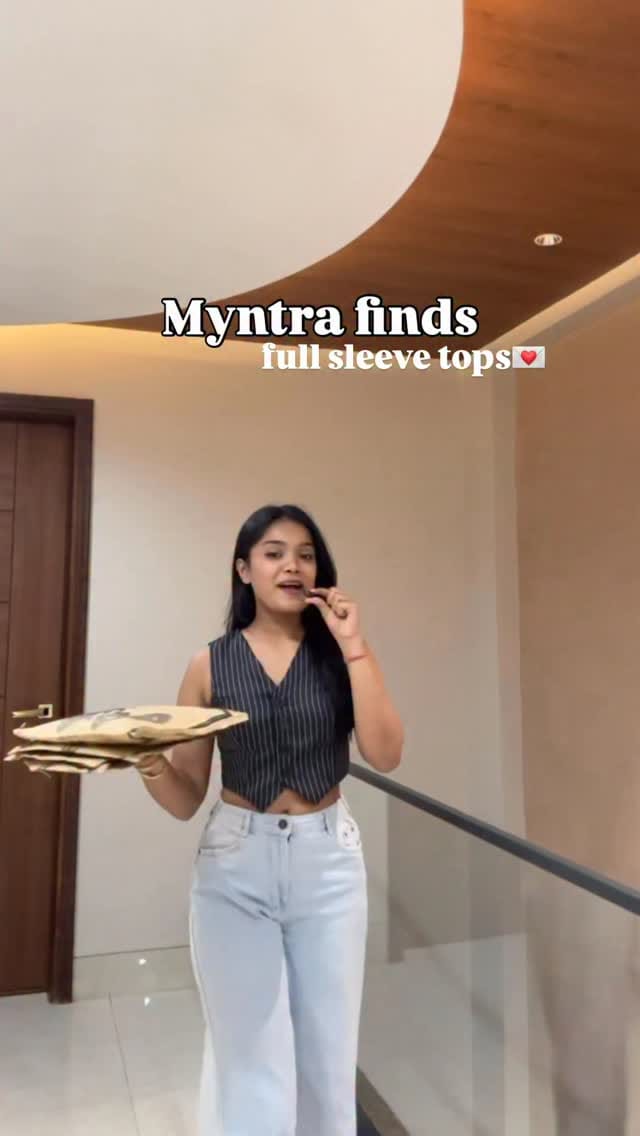 Comment ‘top’ for links in your dm🫶Share this reel in my dm incase you do not receive the links🔗
{Myntra finds, myntra tops, myntra tops under 700, fall tops, full sleeve tops, full sleeve topsunder 600, explore, fyp}
#explore #fyp #tops #myntratops