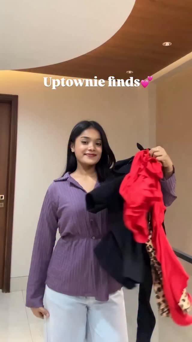 Comment ‘top’ for links in your dm💌Or share this reel incase you do not receive the links🔗
{Uptownie tops under budget, buy any 2 at 999, uptownie finds, cute tops, explore, fyp}
#affordable #explore #fyp