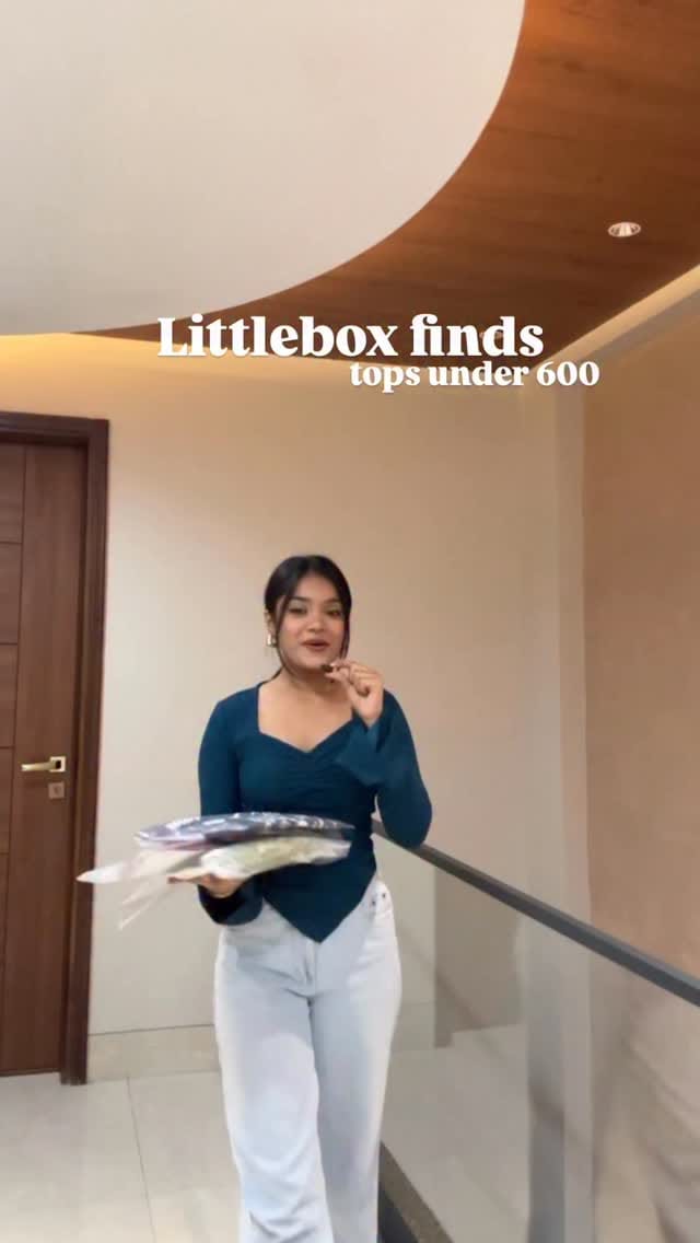 Comment ‘top’ for links in your dm💕Or share this reel in mu dm incase you do not receive the links🔗
{littlebox tops, tops under 600, littlebpx finds, cute tops, explore, fyp}
#tops #explore #fyp