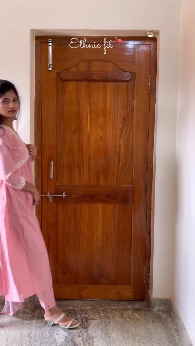 Comment for links🦩🌸
[festive fits, ethnic fits, ootd]