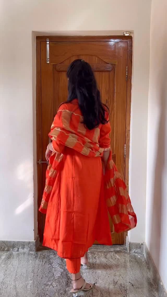 1000/10☺️🌸 Also on sale! Comment for Links🐣❤️
[ethnic fit, diwali fit, kurta set, orange suit]