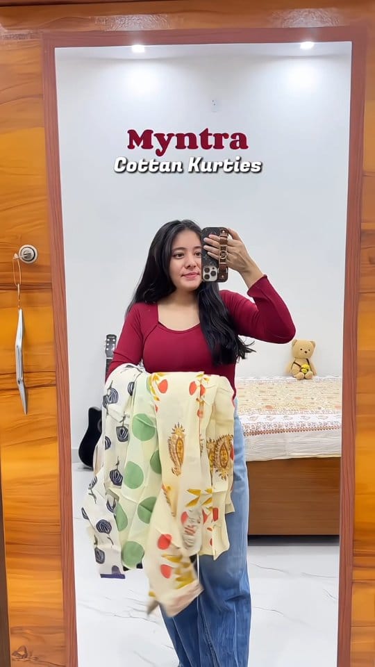 Comment “kurti” ✨ or you can send this reel to me for directly links 💕
🌸 Follow @roohiii_5 For More ❤️📌
Save For Leter 📩
#meesho #meeshofashion #kurtaset trendingreels trendingreels trendingsongs viral meeshohauls
meesho meeshofashion kurtaset reelsinstagram ternding viral  FusionFashion
KurtiLove
DesiLook
IndoWestern
OOTD
EthnicStyle
JeansStyle
EverydayLook
StyleInspo
IndianFashionBlogger
CasualLook
StreetStyleIndia
  KurtiWithJeans