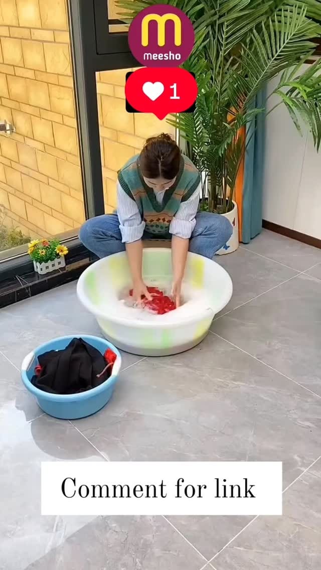 Portable foldable washing machine