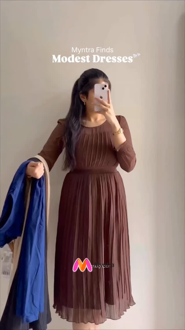 Modest dresses finds ❤️ Comment link 🔗🔗 
#reelinstagram #fashion #myntrafinds #meeshofinds #amazon #flipkart #reelfeelit #fashioninsta #fashioninfluncer #partyweardress  #fashioninsta #flipkart # amazing #family #myntrafashion #fashionblogger.