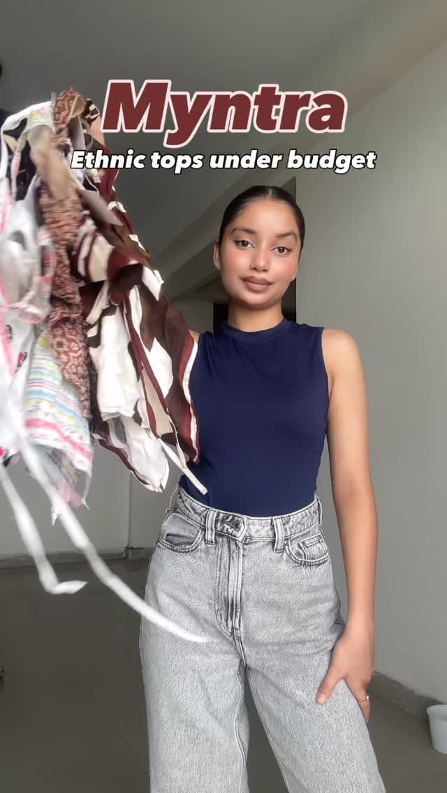 Comment “pp” for the links or share the reel to me to get automatic link in your DM’s 🔗🤍
.
.
I’m wearing size XS in all
{Myntra, Myntra finds, Myntra haul, Myntra fashion, kurtis, ethnic tops, short kurtis, myntra tops, outfit, ethnic wear}
#myntra #myntrafinds #ethnictop #myntrahaul #myntrafashion #shortkurti #tryonhaul #top #explorepage