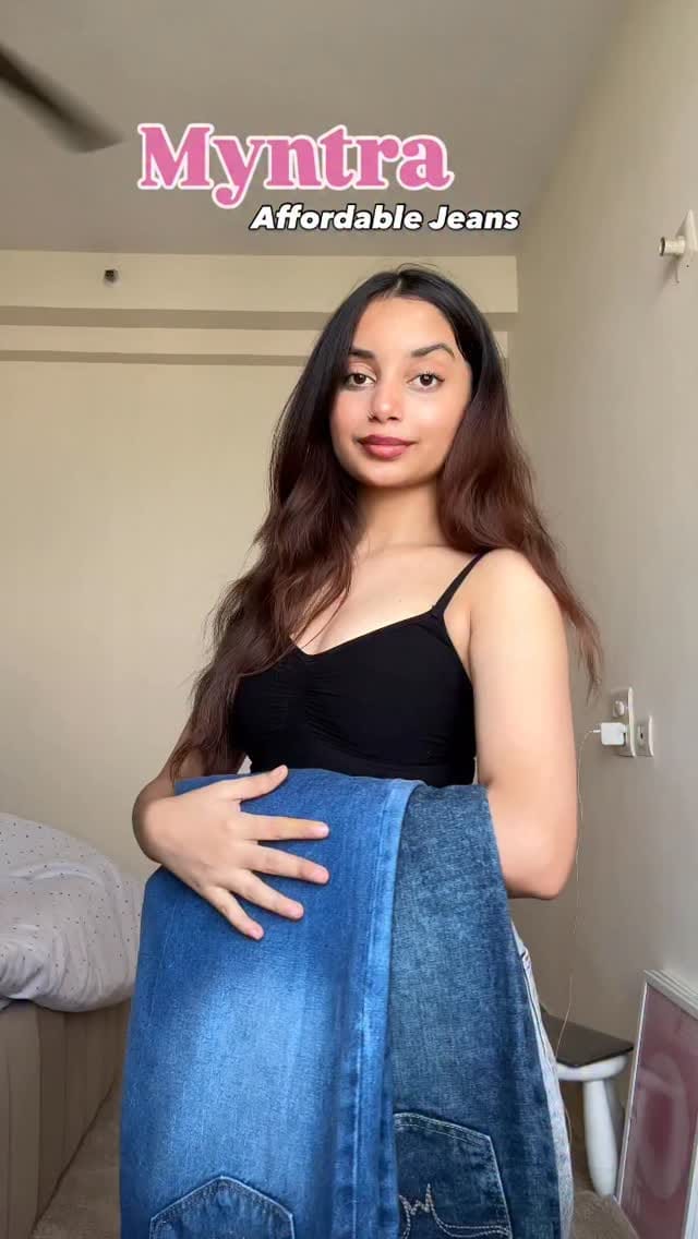 Comment “dm” for the links or share the reel to me to get automatic link in your DM’s 🎀🤍
I’m wearing size 26 
{Myntra, Myntra finds, Myntra haul, jeans, Myntra fashion, Myntra jeans, affordable finds, outfit, baggy jeans, blue jeans}
#myntra #myntrafinds #myntrahaul #jeans #myntrafashion #baggyjeans #bluejeans #explorepage