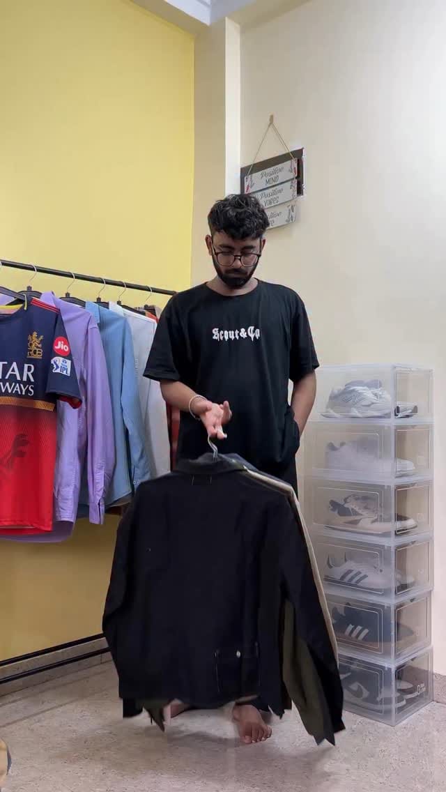 Solid shirts under budget!❤️‍🔥
Comment “Shirt” or share this reel to my Dm to get the links!🔗
.
.
.
.
.
.
.
[ shirts, solid shirts, casual shirts, old money, fashion, affordable, mens fashion, explore]
.
.
#shirts #shirtsformen #solidshirts #casualshirt #oldmoney #fashionista #fashion #mensfasion #menslook #flipkartfinds #budgetfinds #foryou #explore #viral #trending #flipkartfinds #samslayzz 
Which one??🤔⬇️