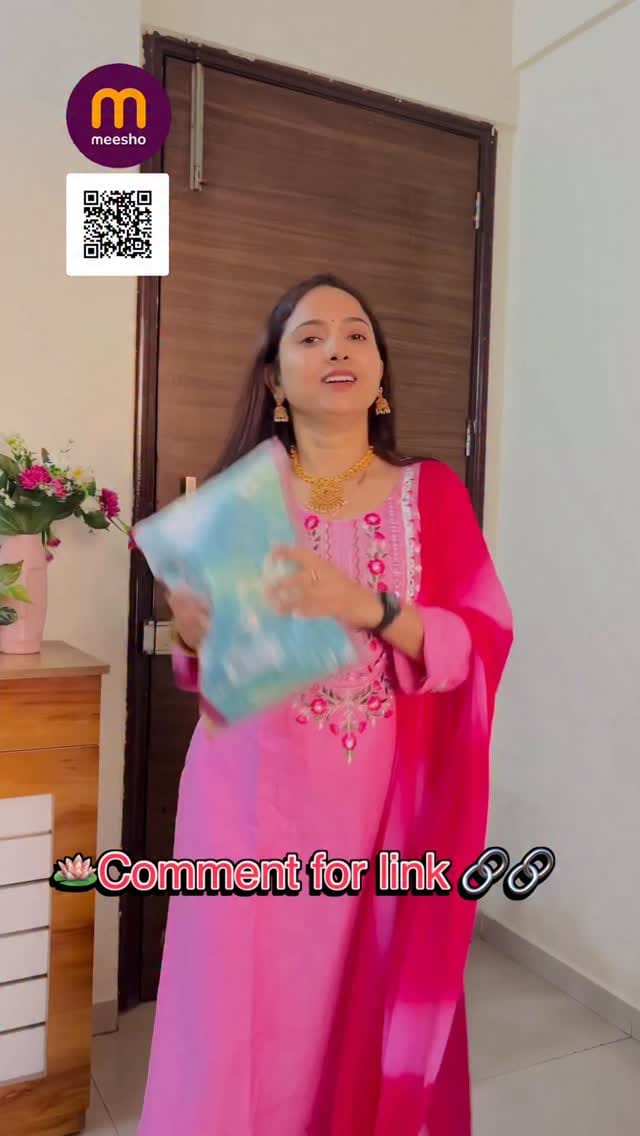 Comment for link 🔗🔗
Drape goals, delivered by Meesho 💫
Light as air, elegant beyond words – this Georgette saree is all about effortless glam.
#SareeNotSari 💃
@meeshoapp 
@meeshocreatorclub 
#GeorgetteSaree #MeeshoStyle #SareeLove #EthnicVibes #DesiSwag #SareeGoals #IndianFashion #MeeshoFinds #ElegantLook #SareeInspo #DrapeItLikeItsHot #SareeAffair #BudgetFashion #SareeGameStrong #TraditionWithATwist #reelitfeelit #viralpost #exploremore #explorepage✨ #viralsaree #festiveseason #meesho #meeshofashion #meeshofinds🛍️😍🛍️😍🛍️😍🛍️