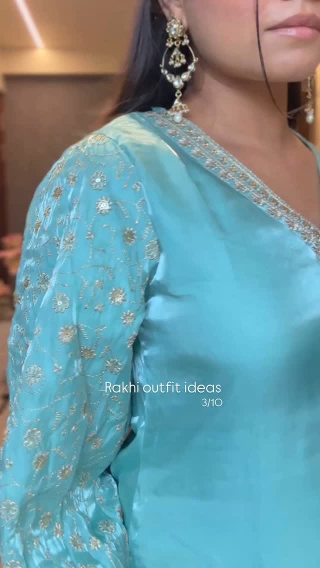 Love the color 🤌🏻🩵🦋 #myntrafinds 
#rakhioutfitideas