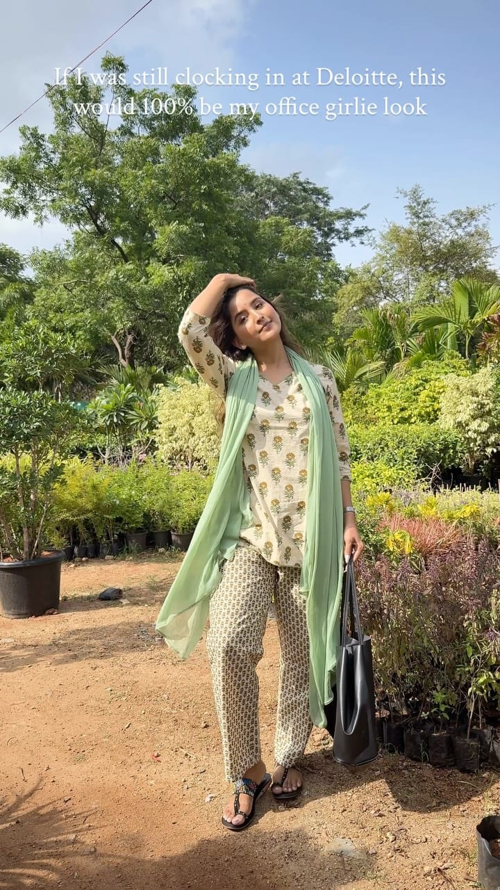 Office girl finds - 1