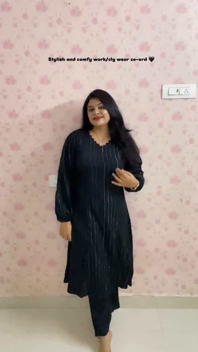 Stylish and comfy Co-ord💫🖤
.
.
.
Wearing - M
.
#love #fashion #trendy #finds #cute #style #outfits