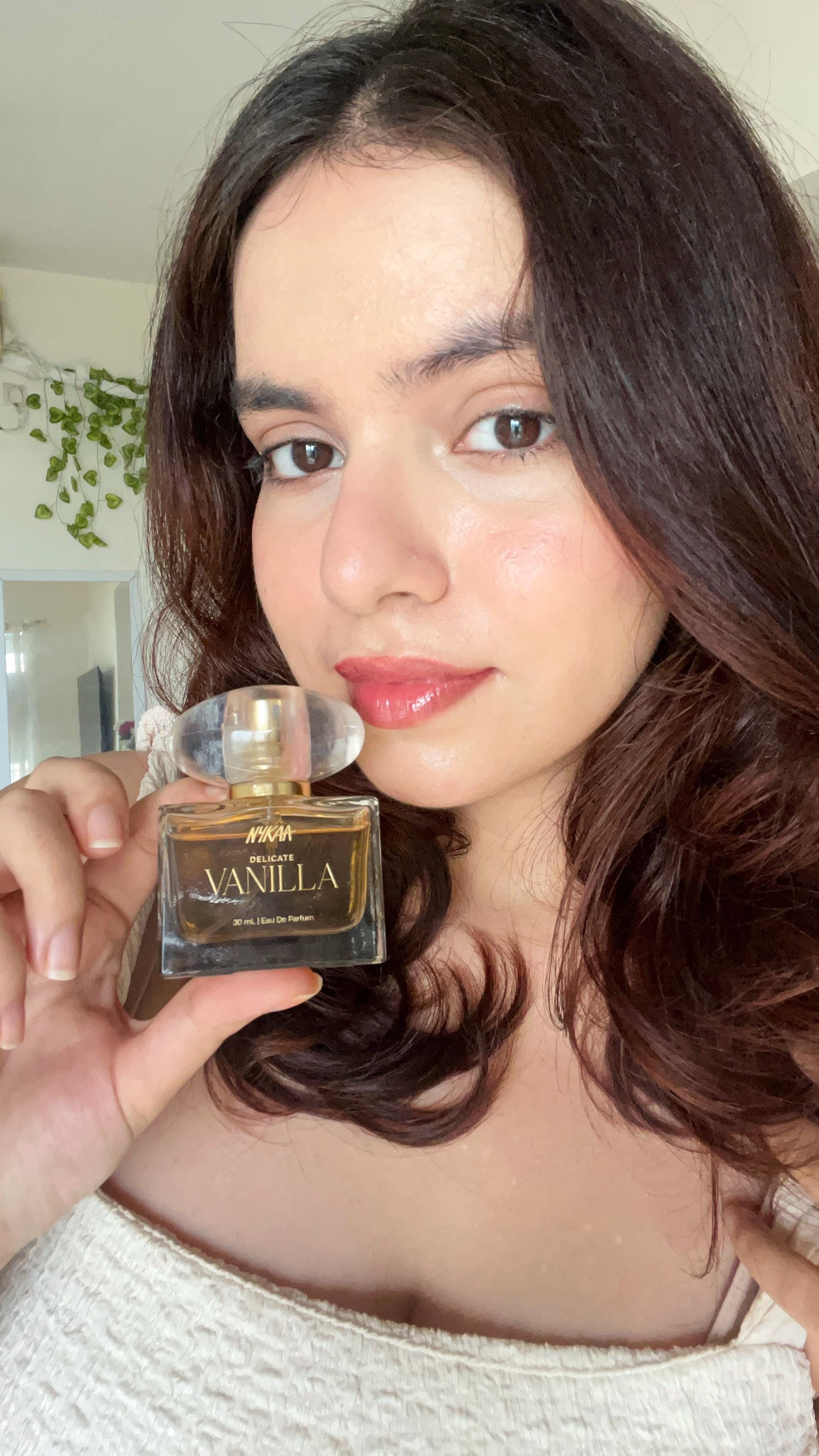 She’s subtle. She’s sweet. But never basic.✨
This is Delicate Vanilla from @moibynykaa💛
Shop Moi Delicate Vanilla only on Nykaa— & enjoy a 10% extra off with code MOI10
#ad