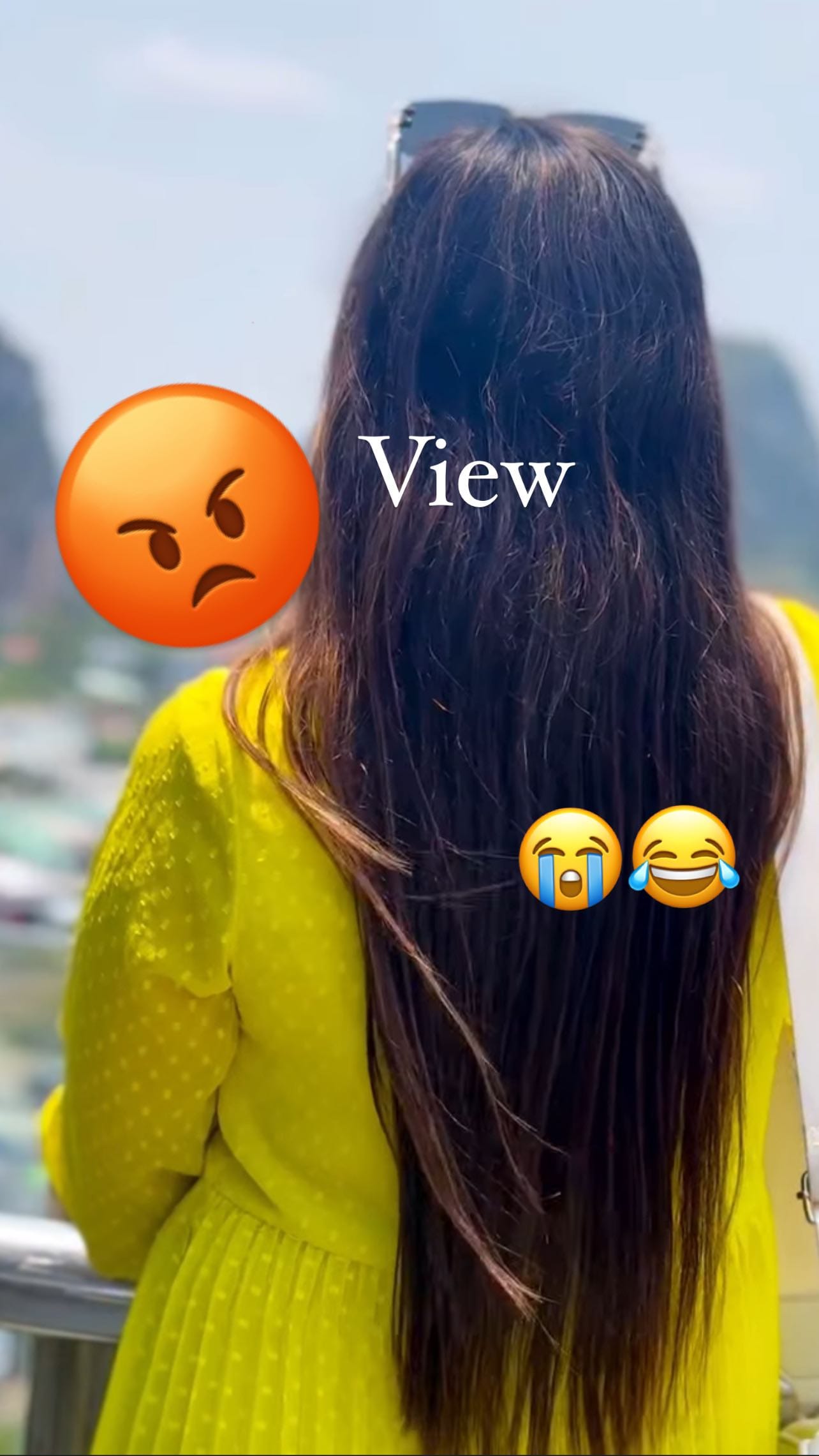 Tag & Share ಮಾಡ್ರಿ ಅವರಿಗೆ!🤯😂
.
.
Follow: @shwe.kannadathi ❤️
#vietnamvlog #kannadainfluencer #trendingsong #trendingnews #shwekannadathi #viralvideos #viralreel #fypage