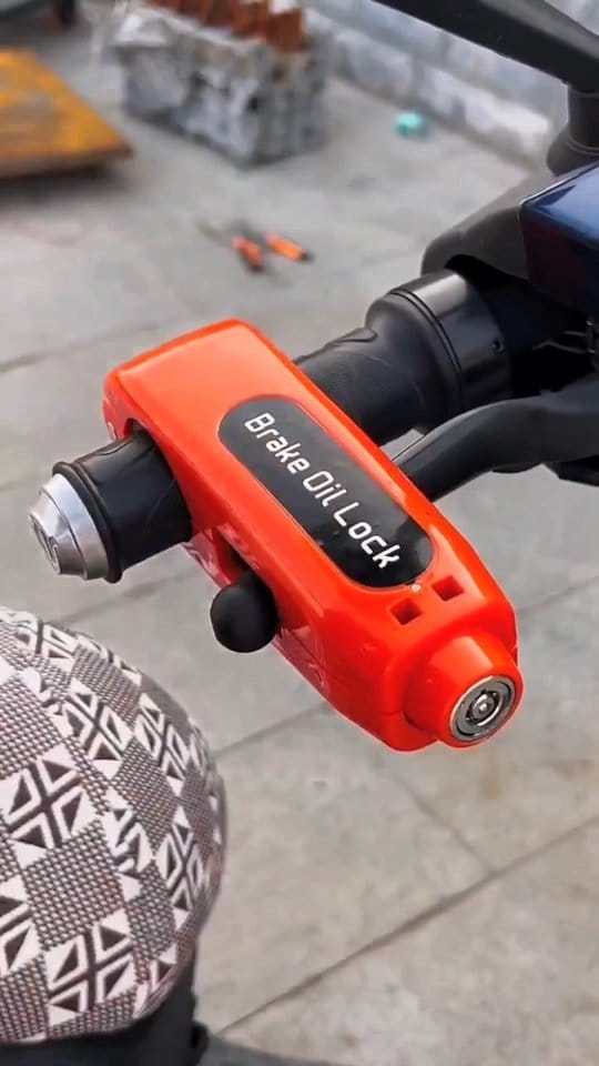 Follow & comment DM for Link🔥
Motorcycle brake lock
#besthomegadgets #product #coolgadgets #reels #reelsinstagram