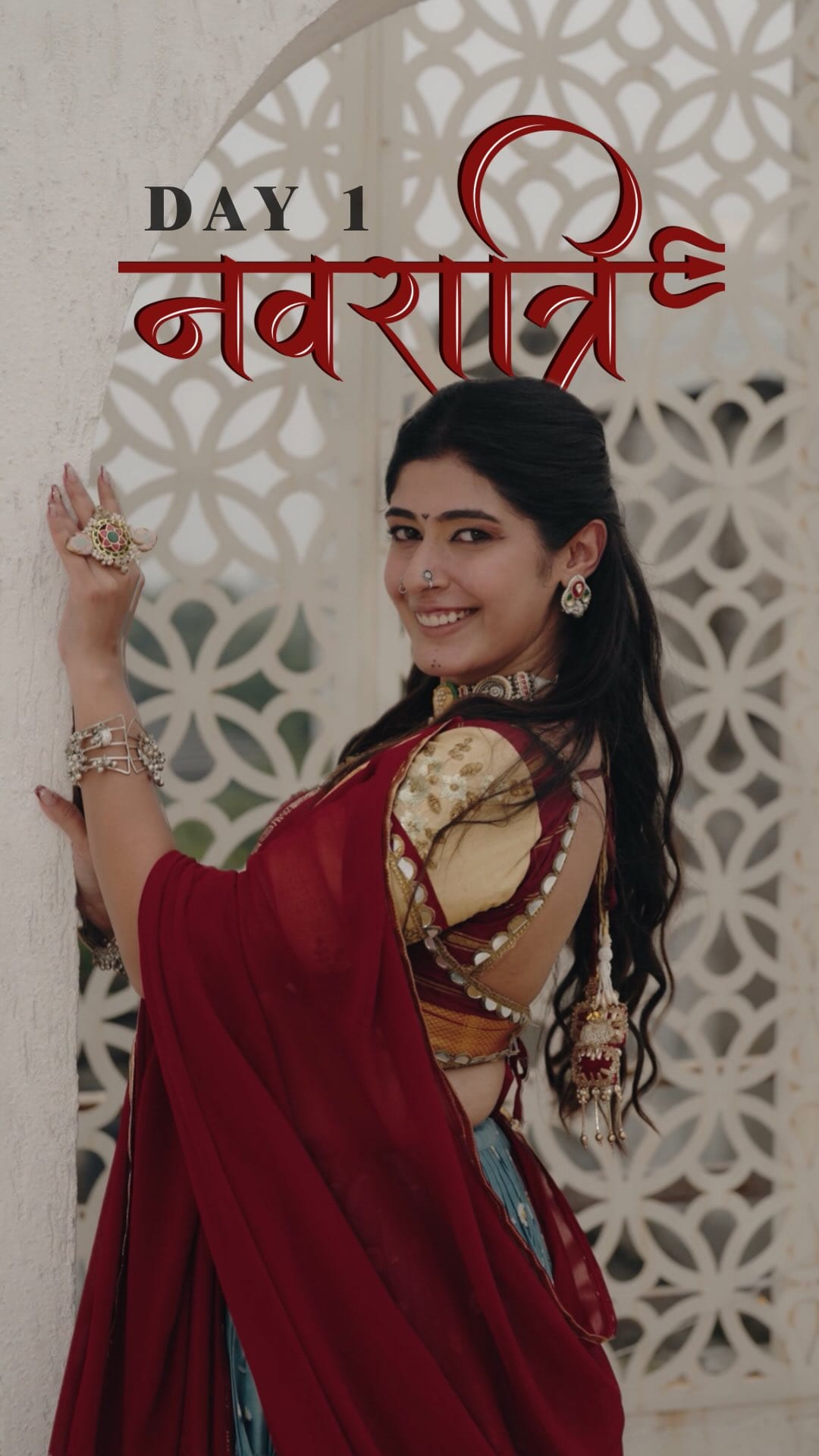 ✨ Ep. 1 | Navaratri series ✨
Twirl ready for Navratri! Chaniya choli jo festive bhi hai aur perfect for those Dandiya nights you just can’t miss 🤍
Outfit — @ishitapatel_couture 
Accessories — @opasajewelry
Outfit curation- @roshiijain @nainaamehrotraa 
🔗 Comment for Links 
#navratri2025 #chaniyacholi #chaniyacholilove #navratri #festivefashion #festivevibes #soundaryathakur #formocloset